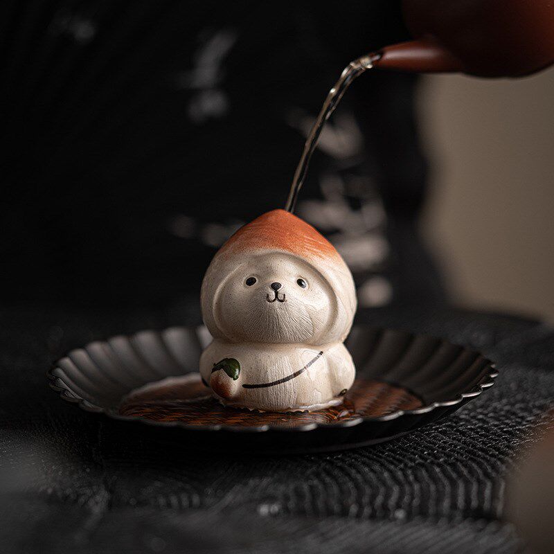 速发桃式茶宠桃敦敦摆件小兔子日桃兔塑雕茶桌创意可养茶玩