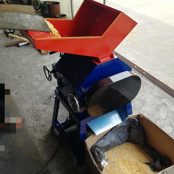 农作物粮食破碎机 对辊式挤扁机 小型花生碾压碎瓣机