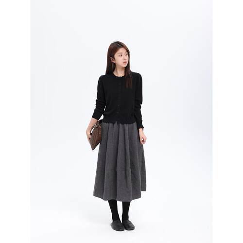 Multi裙Math小丁莉/泡泡裙/四季黑身色半宝裙秋休闲PQI毛呢花苞女