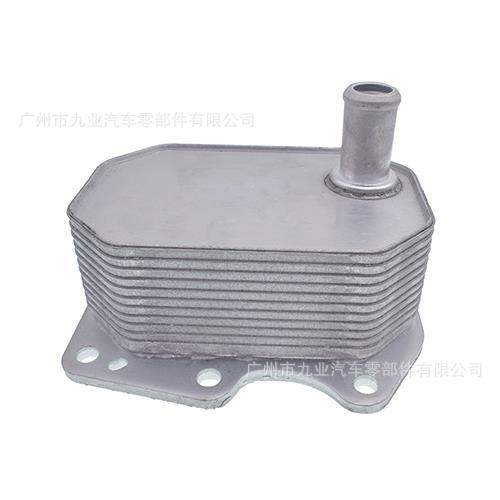 现货6C1Q6B624BA/7C166B624BB适用于FORD TRANSIT 发动机油冷却器