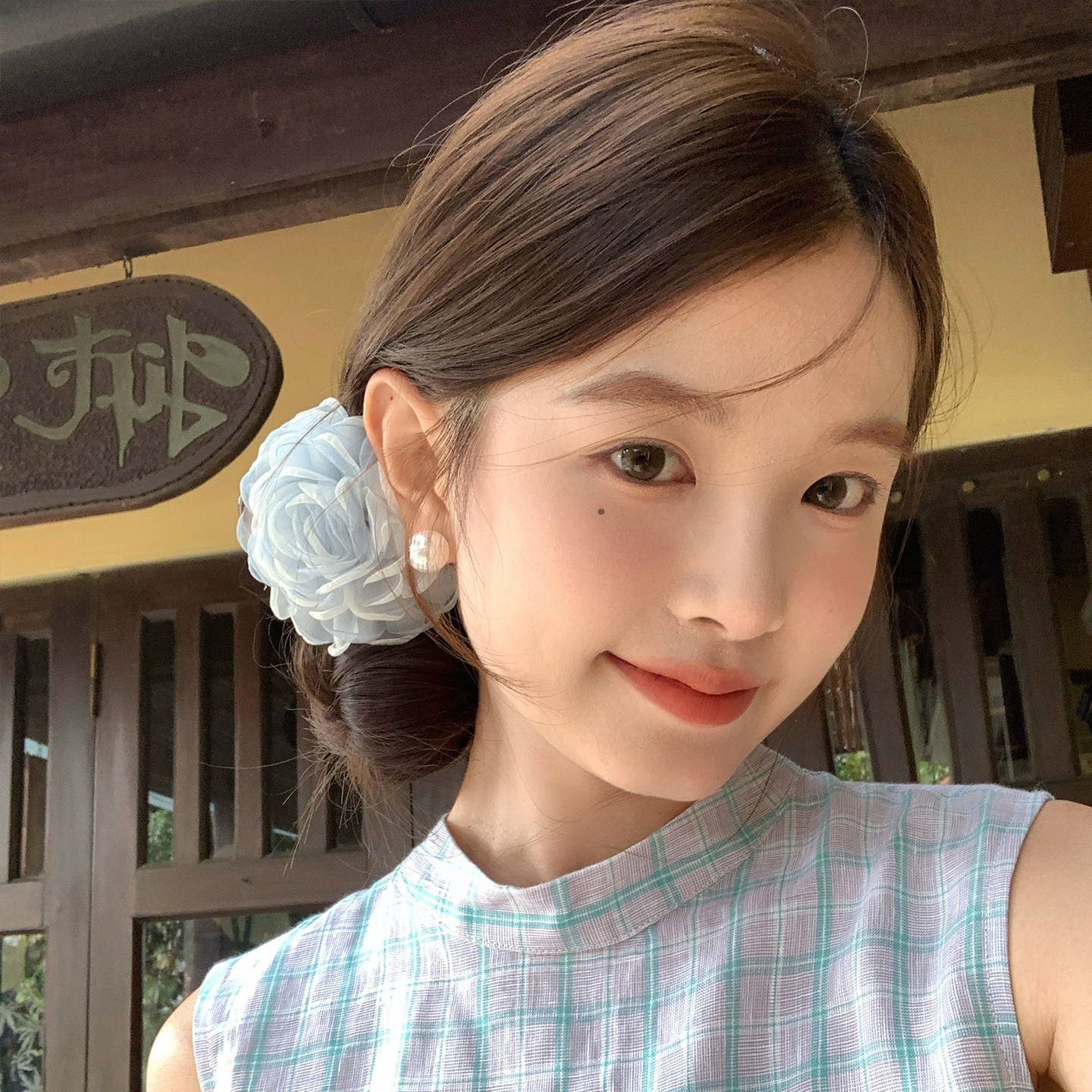 【我的脸很圆】冰萃蓝烧边花朵抓夹清新简约渐变蓝超仙盘发鲨鱼夹