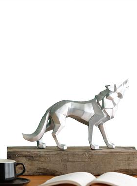 北欧风格树脂工艺品狼图腾摆件家居客厅电视柜玄关创意动物装饰品