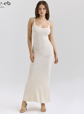 House of CB精致本白针织玫瑰刺绣超长连衣裙Dara