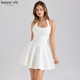 CB百搭俏皮白色弹力棉挂脖式 House 迷你连衣裙Sasha