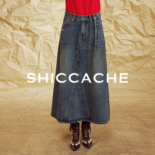 希凯驰25冬设计师款压褶装饰牛仔半裙复古做旧港风133128Z046