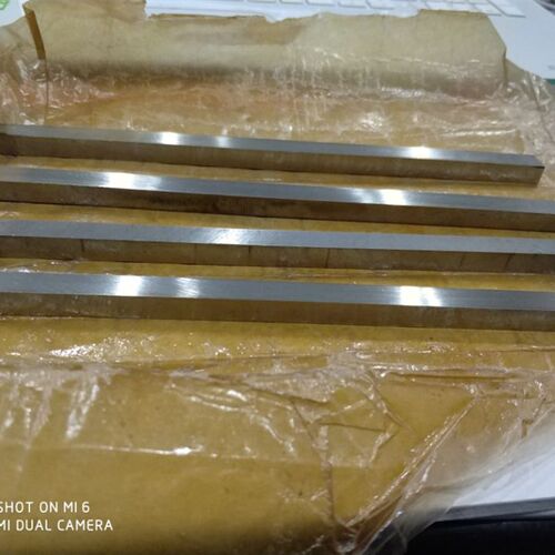 自家生产白钢刀 白钢条 刀条厚度1mm 长度200mm 高速钢刀片 车刀