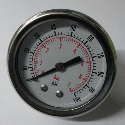 轴向耐震压力表 背接式 yn-40z 0~7bar 0-100psi 直径40mm 47mm