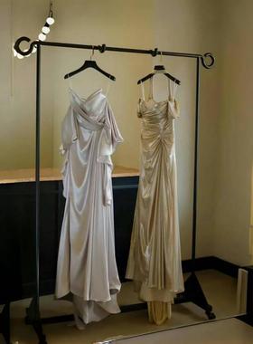 黑色婚纱架子落地礼服陈列货架秀禾挂衣架移动头纱挂杆头纱展示架