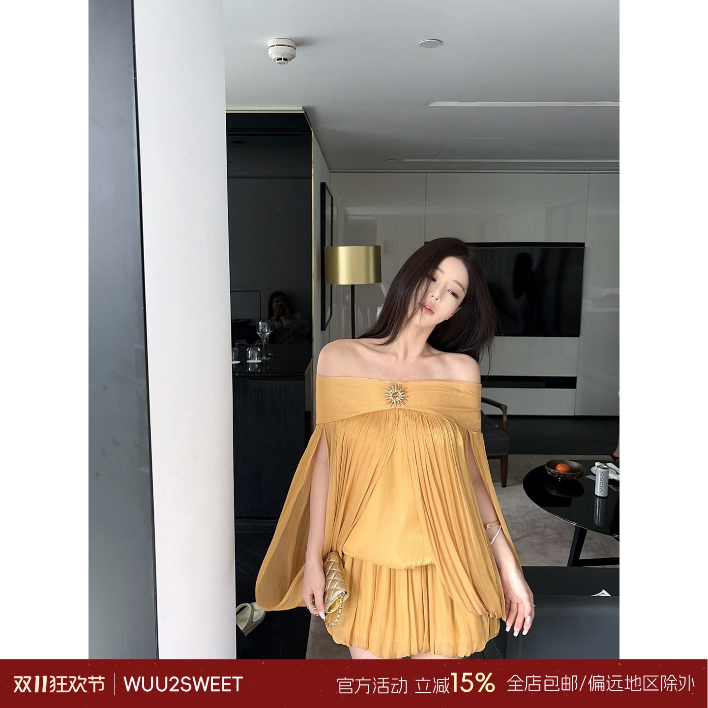 吴太甜 一字肩金属扣饰抹胸褶皱连衣裙女重工蓬蓬灯笼袖花苞裙子