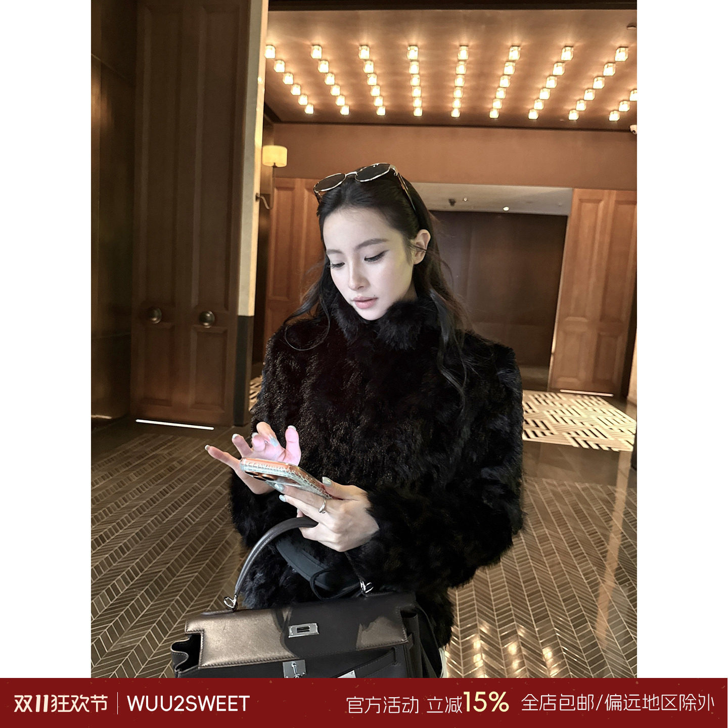 吴太甜 立领环保仿皮草外套女秋冬保暖短款皮毛一体绑带毛毛大衣