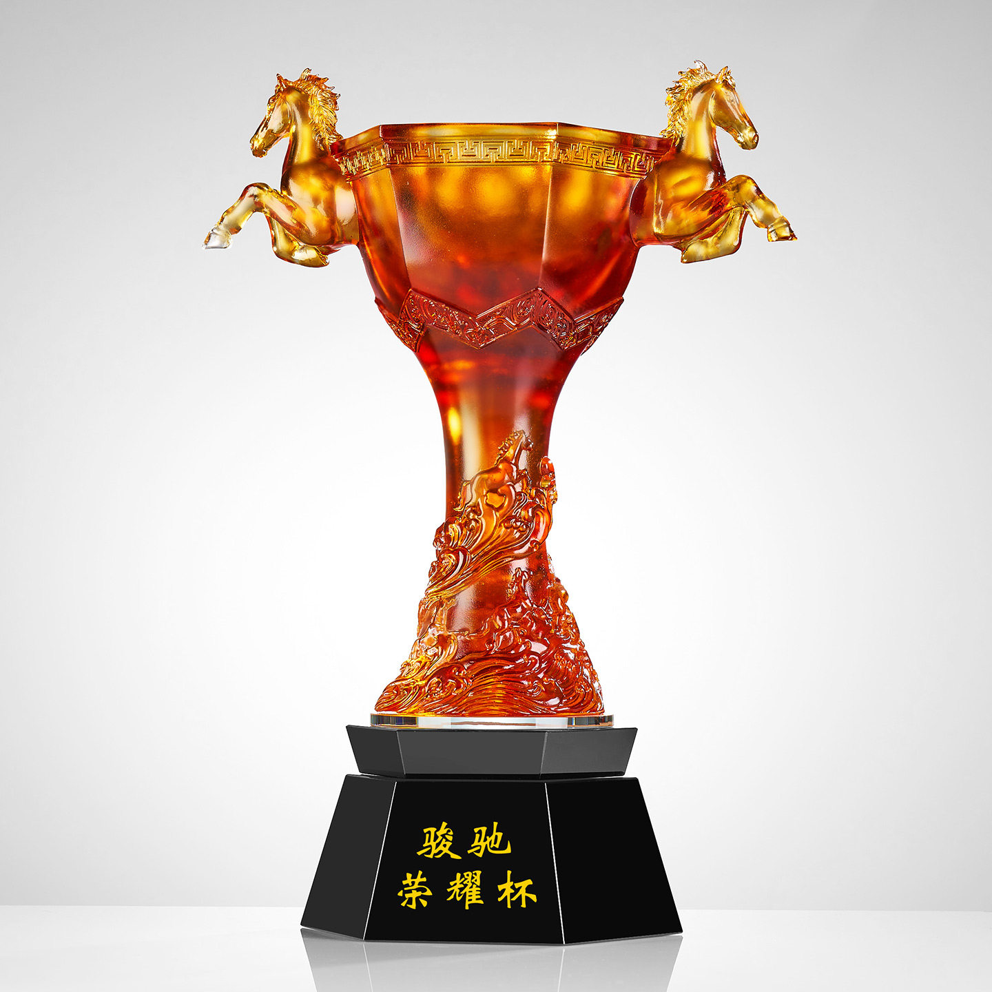 琉璃马造型雕刻颁奖奖杯定制