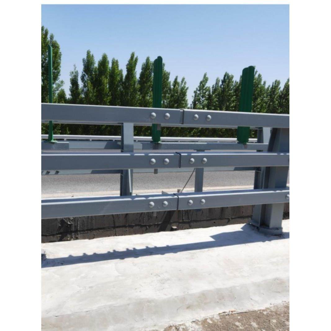 苏州大桥防撞护栏不锈钢覆合景观河灯栏杆保护道路交通护栏,五金/工具,护栏/隔离栏,淘宝优惠券,粉丝福利购,淘宝优惠卷