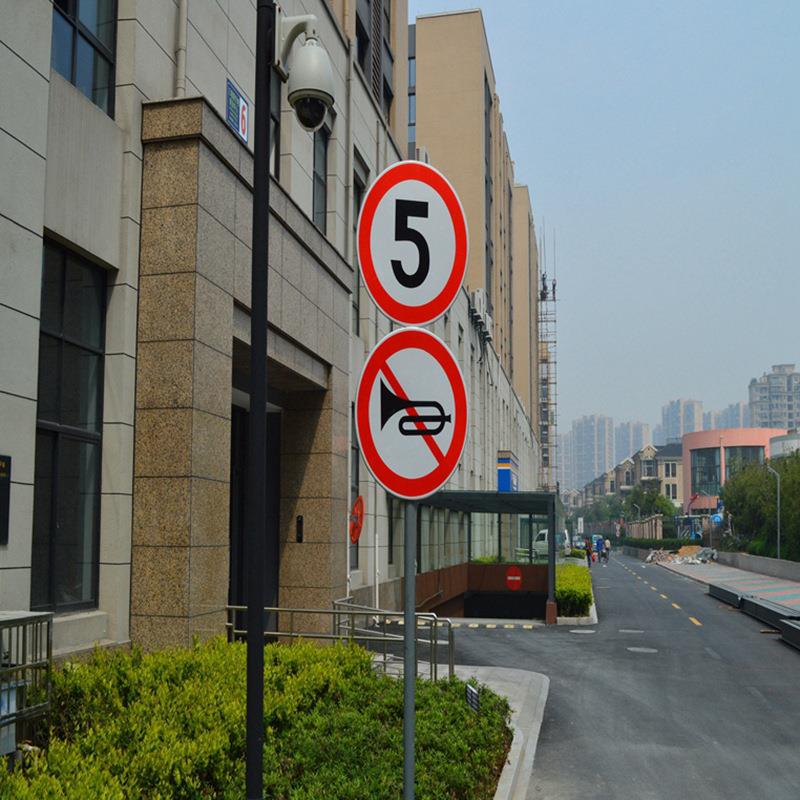 户外大型标识指示牌房地产商场宣传栏街道外指示广告牌制作