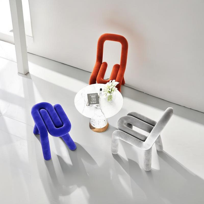 北欧创意设计网红化妆椅创意设计师异形餐椅简约成人卧室靠凳