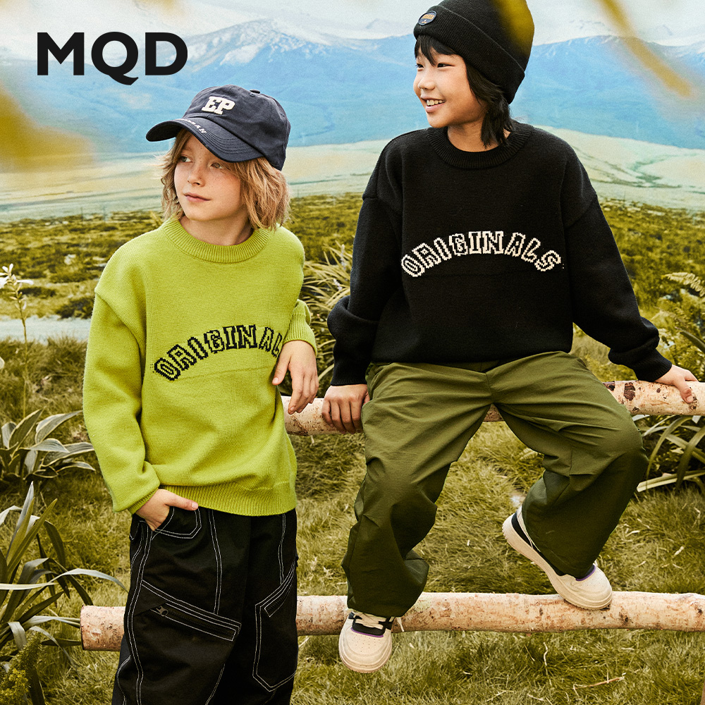 MQD童装男童棉感字母印花25年新款中大童圆领打底毛衣内搭针织衫