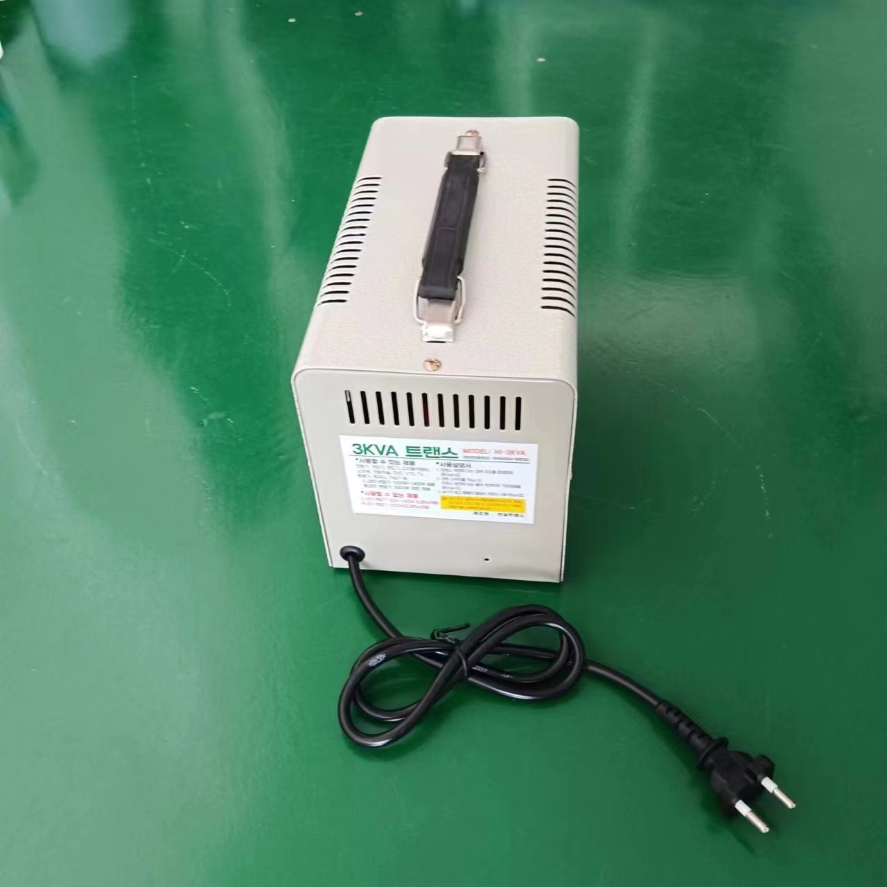 变压器110V转220V电压转换器美国日本使用台湾船用110伏升至220伏