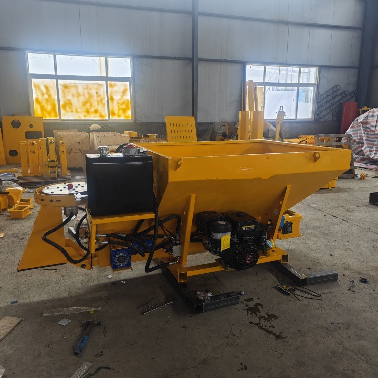 1立方车载式融雪剂撒布机汽油发动机的市政公路除雪车融雪撒盐机