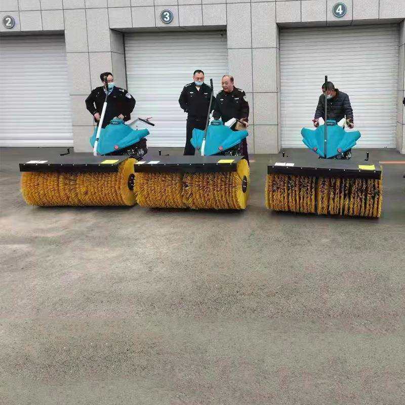小区街道环卫手推式扫雪机道路积雪清理除雪机自走式抛雪机