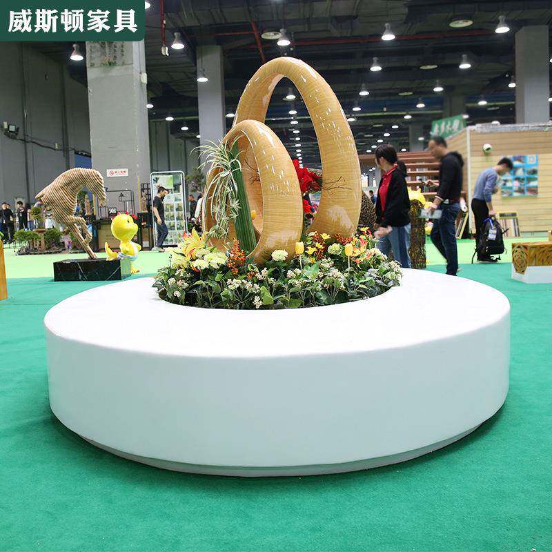 威斯顿城市家具雕塑景观玻璃钢直销户外休闲等候椅直销