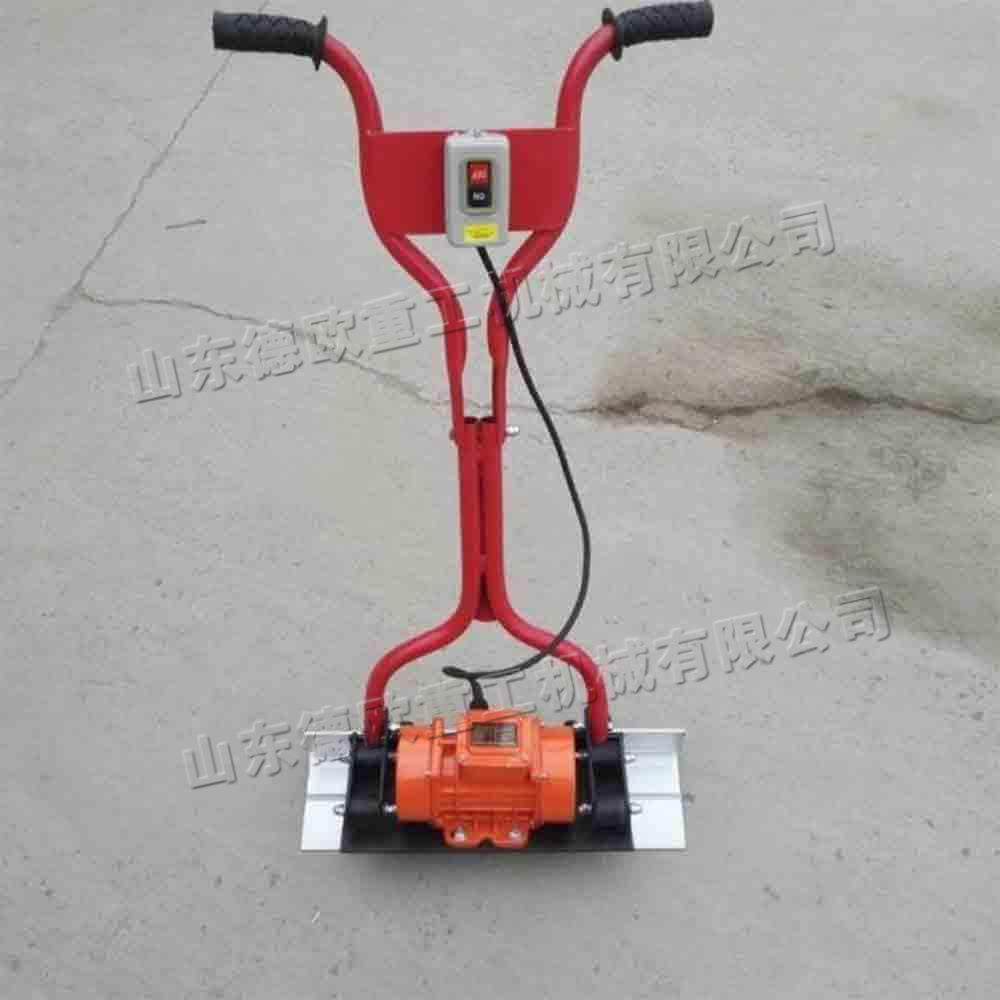 手推式地面整平尺四冲程风冷汽油振平尺便携混凝土地面振捣尺,农机/农具/农膜,其它农用工具,淘宝优惠券,粉丝福利购,淘宝优惠卷
