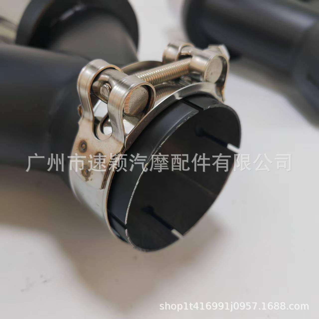 汽车排气管改装不锈钢烤蓝通用一出二出尾嘴碳纤维狼头REMUS尾喉