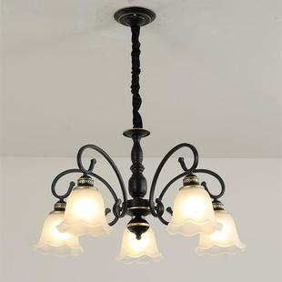 美式复古吊灯简约创意铁艺客厅灯轻奢简欧仿古吊链灯具厂可换灯泡