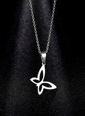 Rinhoo Hollow Musical Note Pendant Necklace Stainless Steel