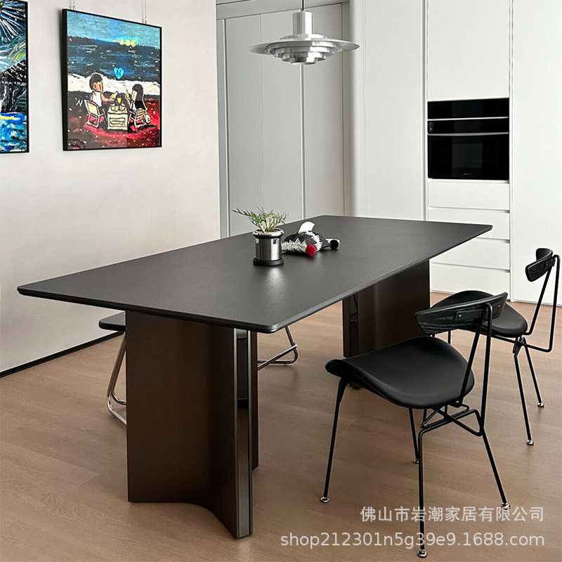 高档岩板餐桌椅黑色网红豪华极简家用厨房餐桌组合现代简约德利丰