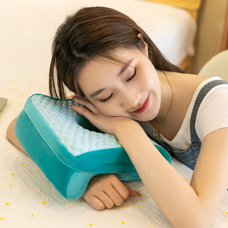 儿童午睡枕便携夏季午睡神器趴睡枕学生桌上午休枕抱枕趴趴枕