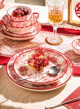 舍里 玫瑰皇后乔迁碗碟套装家用结婚红色餐具礼盒送新人新婚礼物