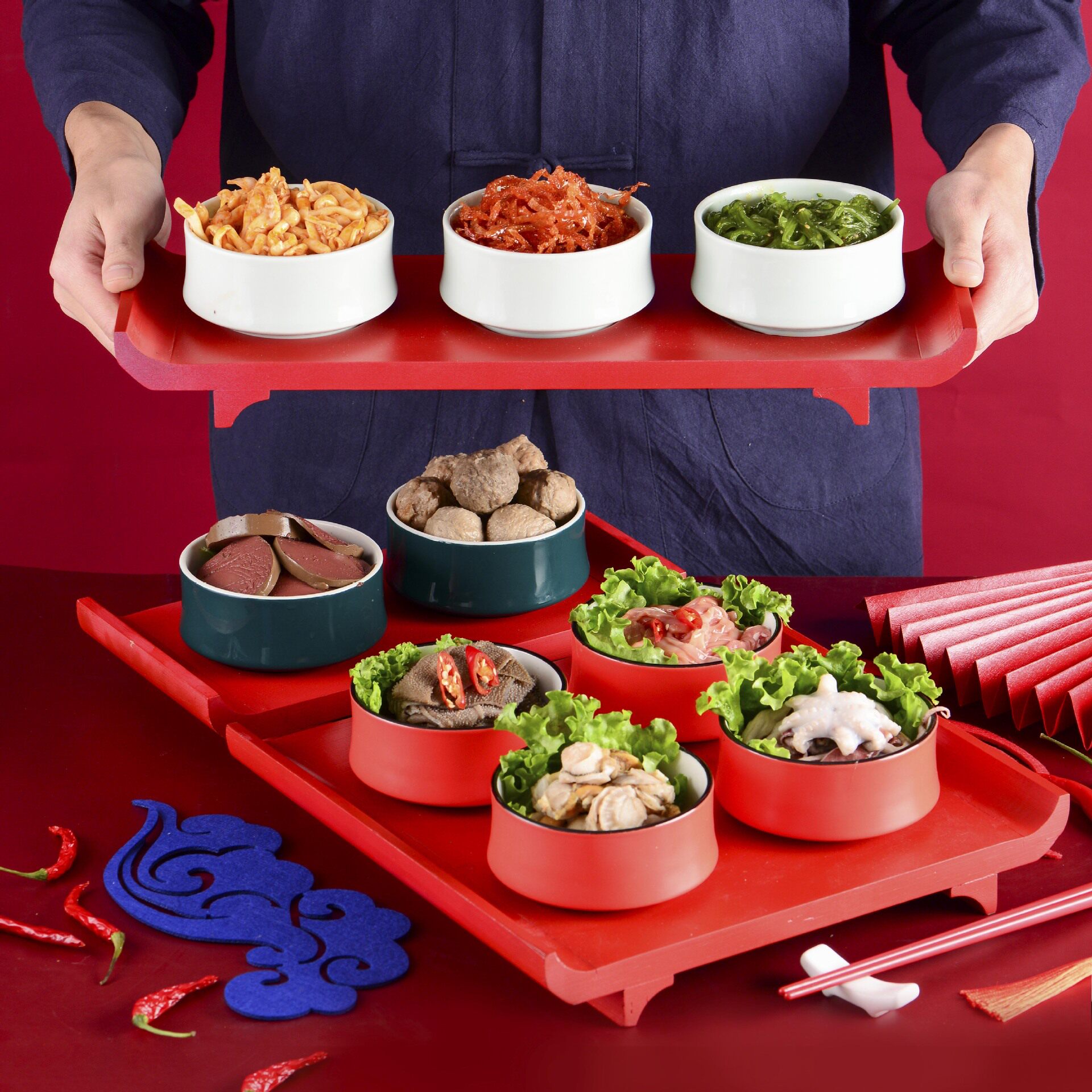 特色中国红四宫格三连凉菜小拼盘子会所酒店烤肉火锅创意明档餐具