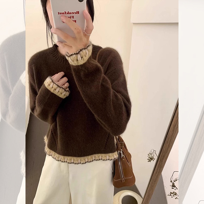 高级感咖色花边圆领套头厚毛衣女秋冬软糯打底内搭可外穿针织上衣