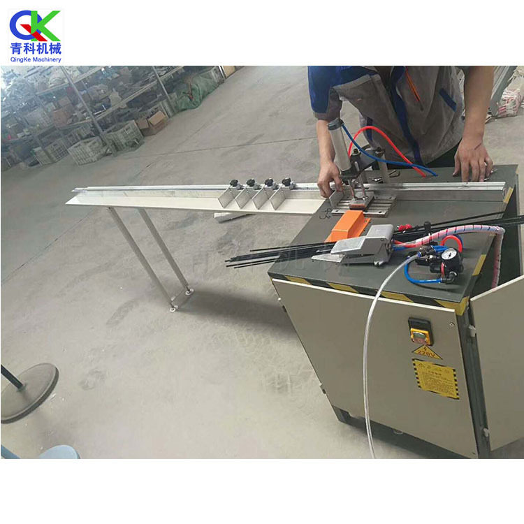 T型条装饰条切割机 气动式铝材木板台式切断机 自动走刀裁断设备