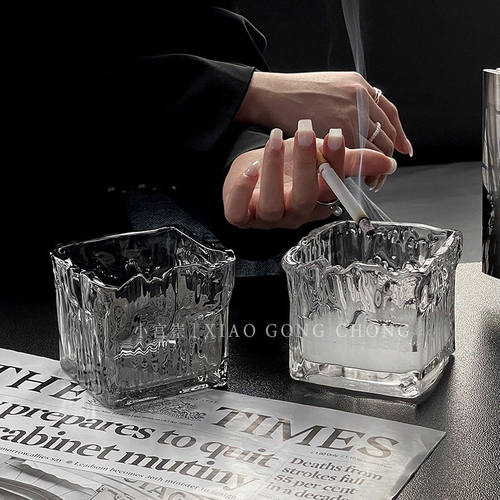 2025新款潮流冰川纹雪茄烟灰缸奢华装饰家用轻奢烟盅烟缸雪茄摆件