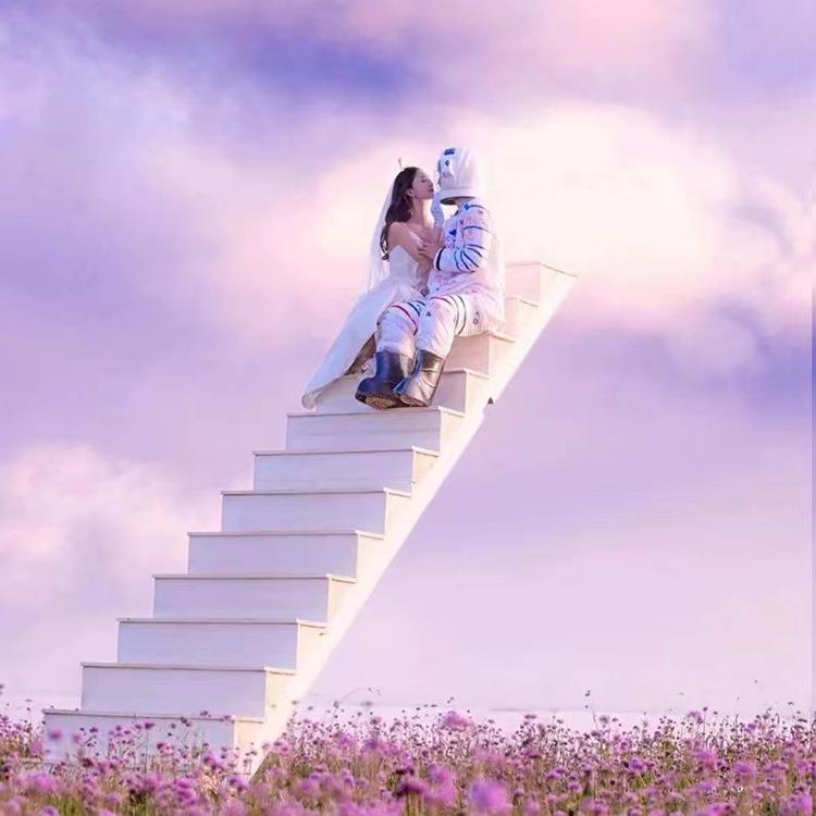 海边浪漫摄影网拍照设美施公园红网红天梯摆件游乐111户景外陈打