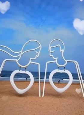 游乐爱情心形打卡网红点秋千户互动VUI外母亲情侣不千锈钢秋椅吊