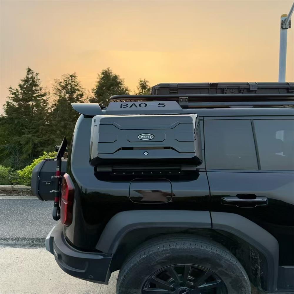 方程豹5车顶平台行李架折叠爬梯侧书包机甲侧窗战术箱外饰改装件