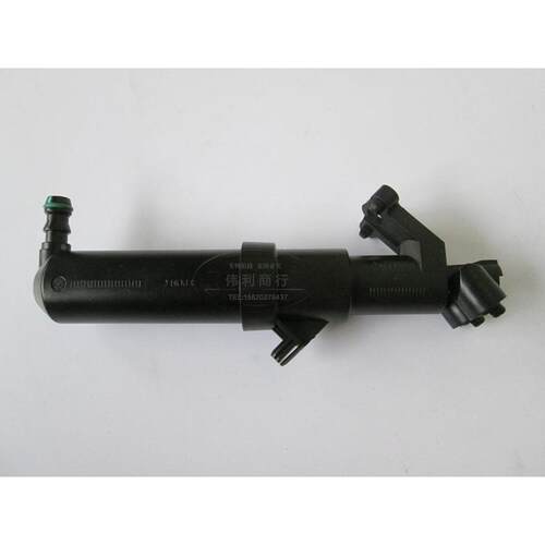 适用于奔驰W245 B180 B200大灯喷水枪W203喷水嘴C200清洗器C240