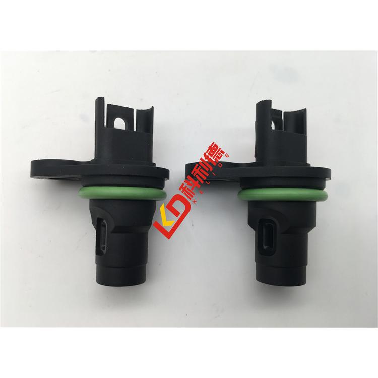 适用宝马X1 X3 X4 F18凸轮轴F35 F34曲轴位置传感器F20 F30 525li