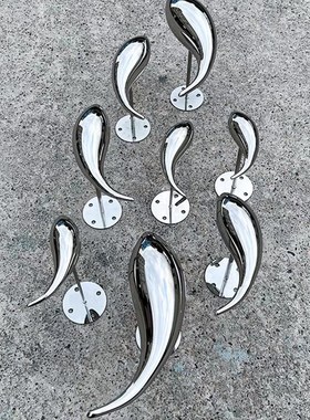 不锈钢鱼雕塑庭院水池景观抽象金属壁挂镜面鱼售楼处墙饰装饰摆件