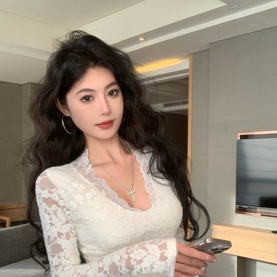 秋冬性感辣妹风V领修身显瘦蕾丝加绒磨毛内搭打底衫上衣