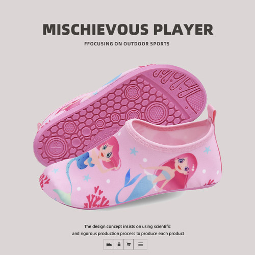 亲子一家三口游泳防滑涉水沙滩鞋