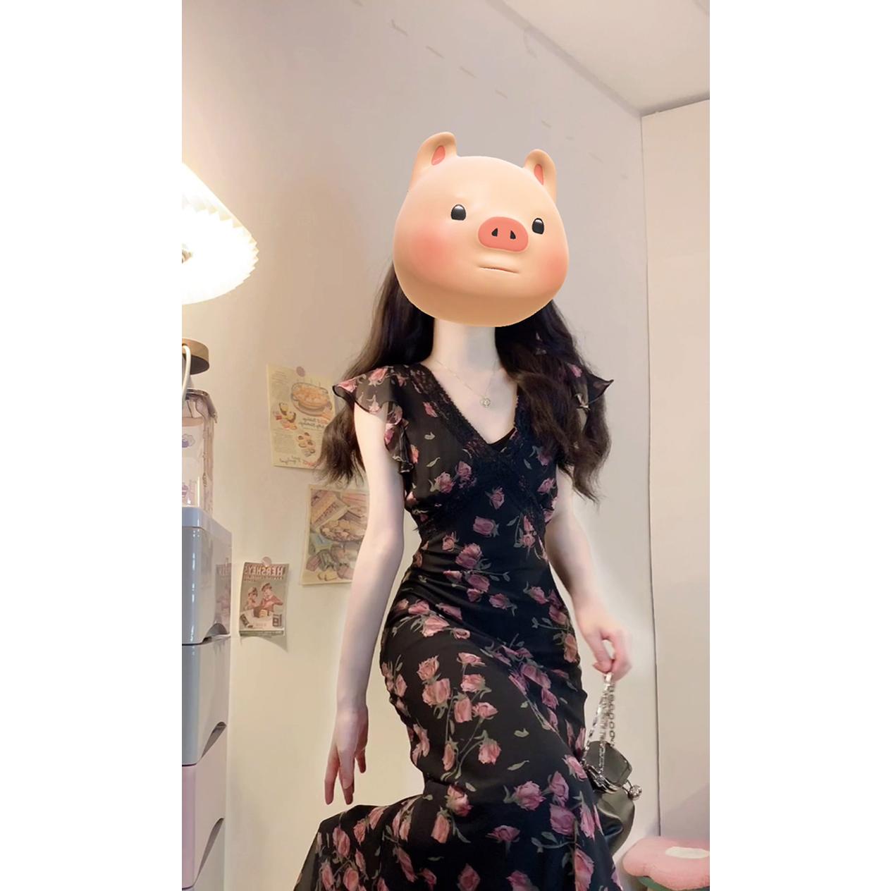 ～大码女装黑色碎花长款连衣裙胖MM藏肉显瘦收腰高级感长裙女