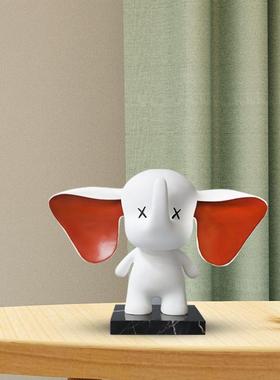可爱萌白色小飞雕塑客玄关办公室SAY摆象设厅酒柜电视呆柜居家装