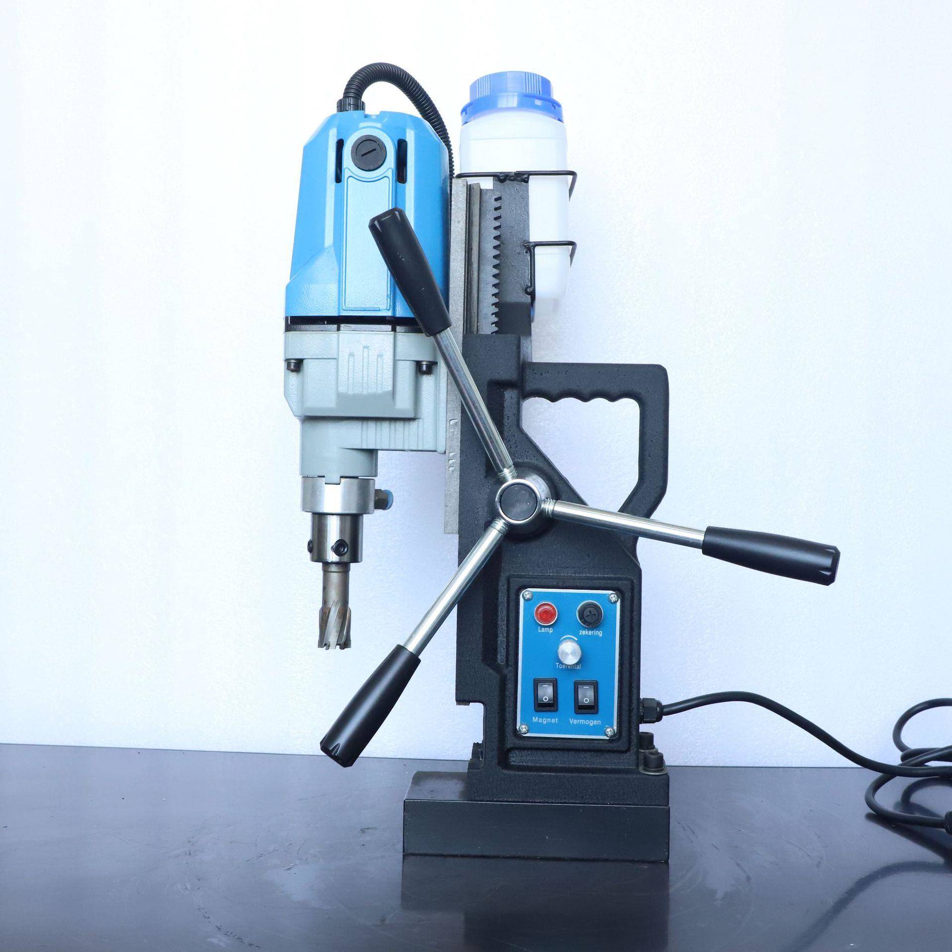 磁力钻机多功能磁座钻J1CT-5S工业级小型轻便台钻磁吸铁钻孔电钻