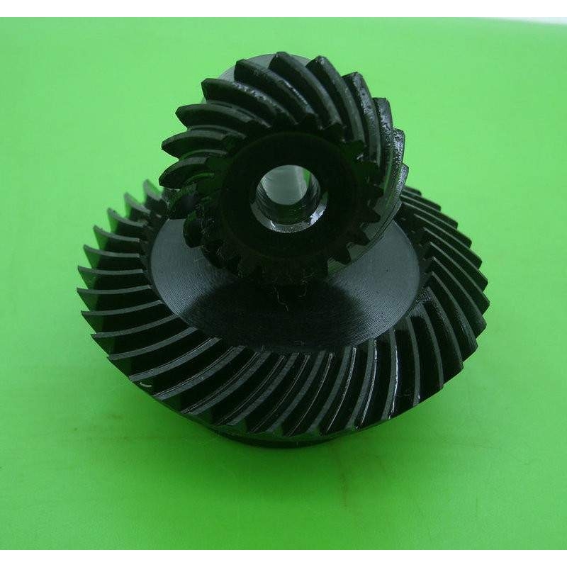 1.5模螺旋锥齿轮伞齿轮速比1:2大型机械配件90度换向减速