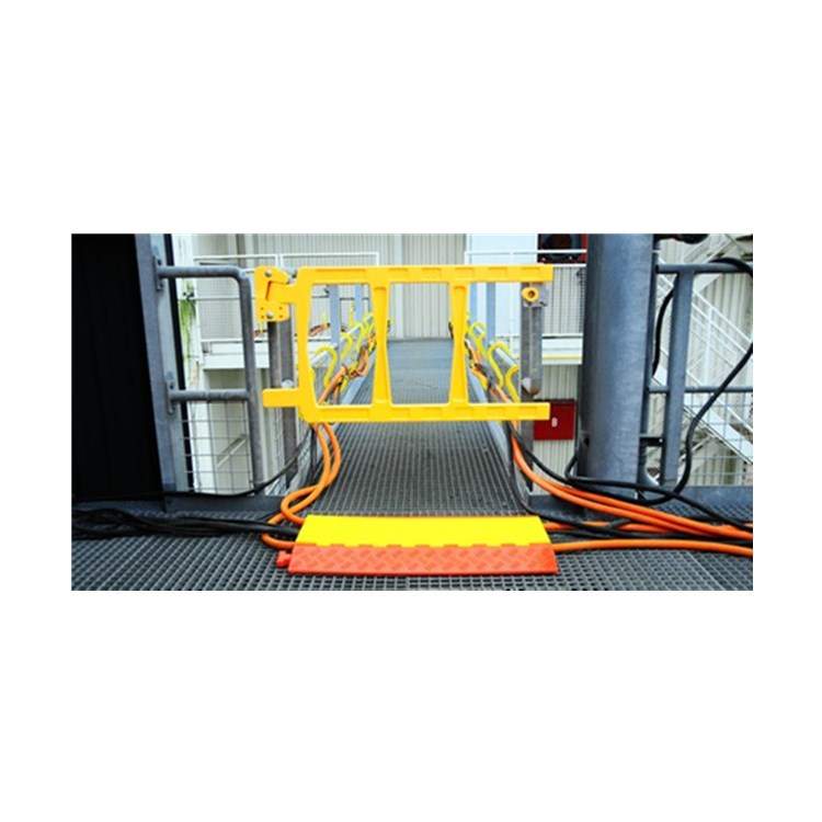 欧洲直采intrepid用于化工厂安全领域使用聚安酯 安全门UDG