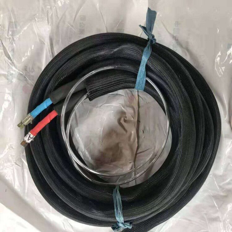 出口欧洲 AB聚氨酯原料加热管道 冷库船舱冷藏车车厢保温喷涂设备
