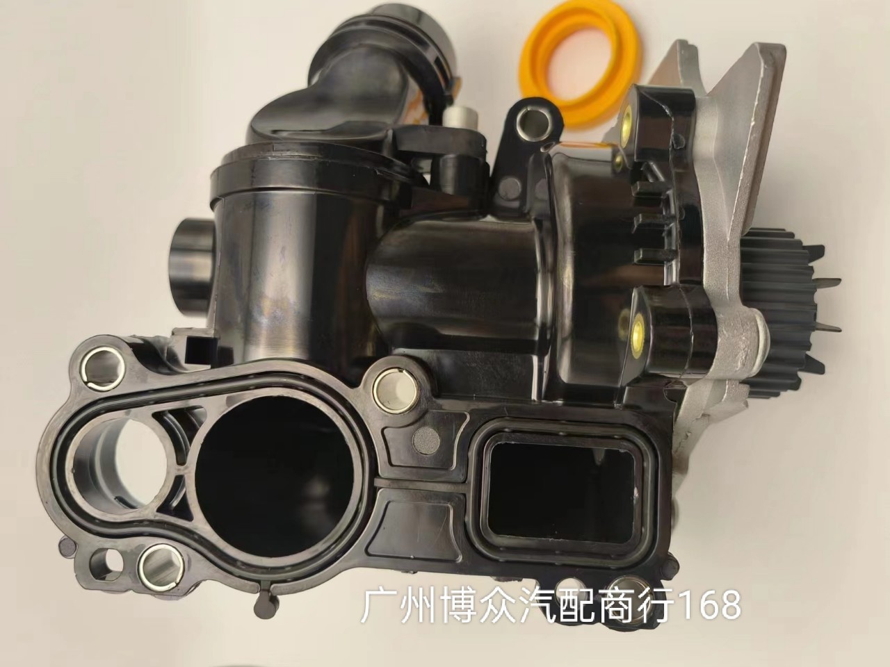 EA888 二代水泵总成  06H0121026DG Q3 A4L A6L Q5 A5节温器总成