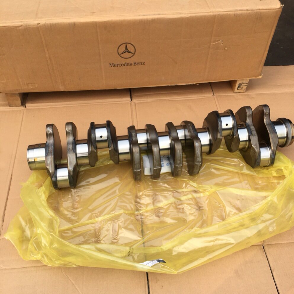 适用于克拉斯青贮机奔驰发动机配件